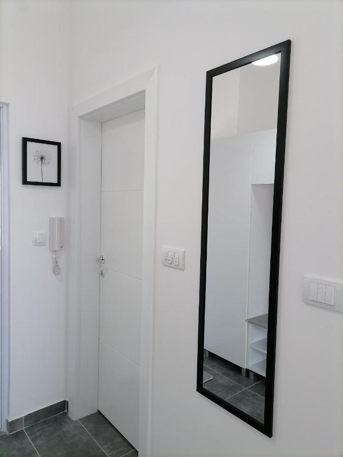 Svjetlanalex 2 Appartement Banja Koviljača Buitenkant foto
